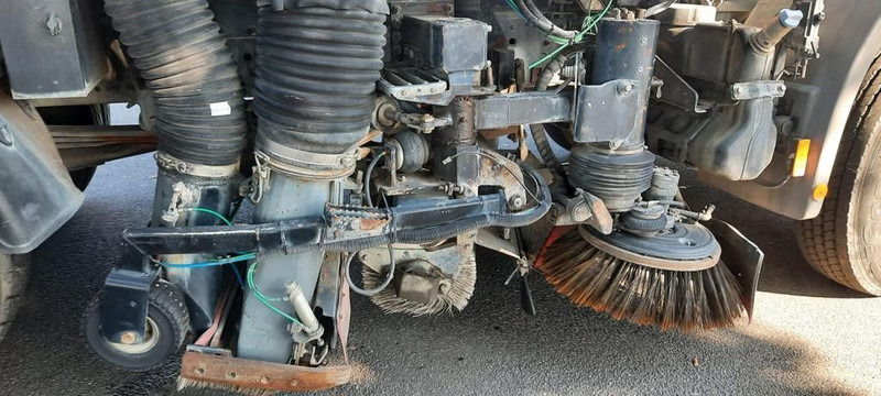 Feiebil Mercedes-Benz 1824 Axor: bilde 7 Feiebil Mercedes-Benz 1824 Axor: bilde 7