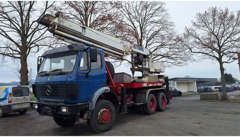 Mercedes-Benz 2629 AK Motorwagen mit Kran Dachdeckerkran6x6 - Kranbil: bilde 2 Mercedes-Benz 2629 AK Motorwagen mit Kran Dachdeckerkran6x6 - Kranbil: bilde 2