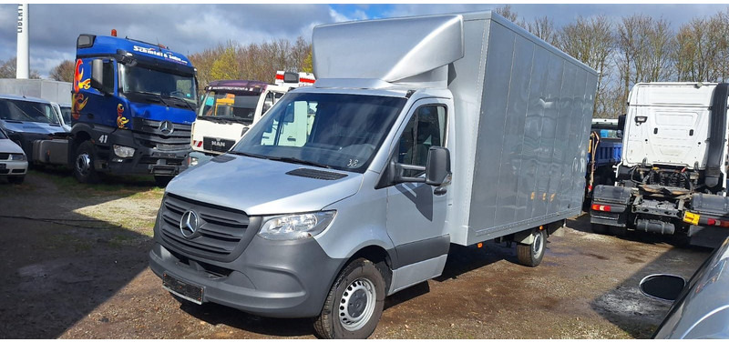 Mercedes-Benz 315 317 319 Sprinter III Koffer - Varebil med skap: bilde 2 Mercedes-Benz 315 317 319 Sprinter III Koffer - Varebil med skap: bilde 2