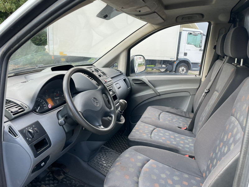 Minibuss, Persontransport Mercedes-Benz Vito 111: bilde 12