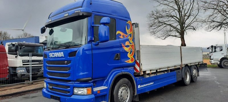 Scania G440 Pritsche 6x2 Kran am Heck vor - Planbil, Kranbil: bilde 1 Scania G440 Pritsche 6x2 Kran am Heck vor - Planbil, Kranbil: bilde 1