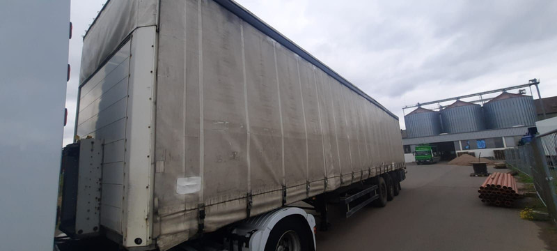 Schmitz Cargobull 3-Achser Pritsche Plane - Gardintrailer: bilde 3 Schmitz Cargobull 3-Achser Pritsche Plane - Gardintrailer: bilde 3