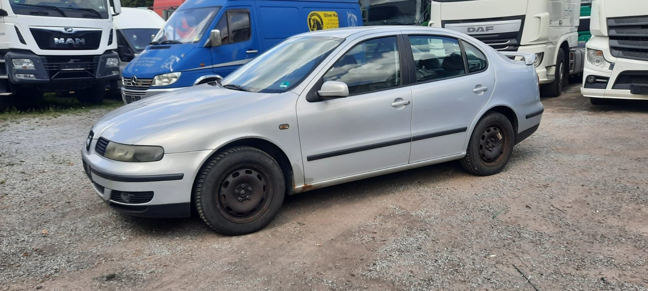 Seat Toledo Signo 1,8 20V Autom. - Sedan: bilde 4 Seat Toledo Signo 1,8 20V Autom. - Sedan: bilde 4