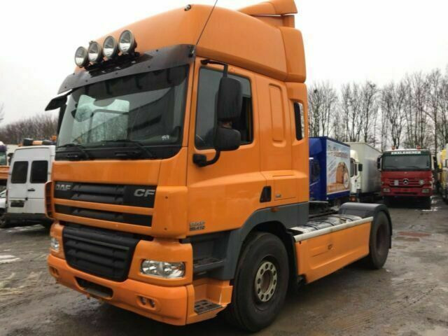 DAF CF85-410 G.Haus 2xBett ZF/Schalter 2-Kreishydr - Trekkvogn: bilde 4 DAF CF85-410 G.Haus 2xBett ZF/Schalter 2-Kreishydr - Trekkvogn: bilde 4