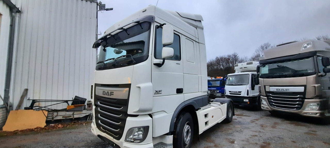 DAF XF106- 460 Space Cap Vollaustt.Top Top Zus - Trekkvogn: bilde 2 DAF XF106- 460 Space Cap Vollaustt.Top Top Zus - Trekkvogn: bilde 2