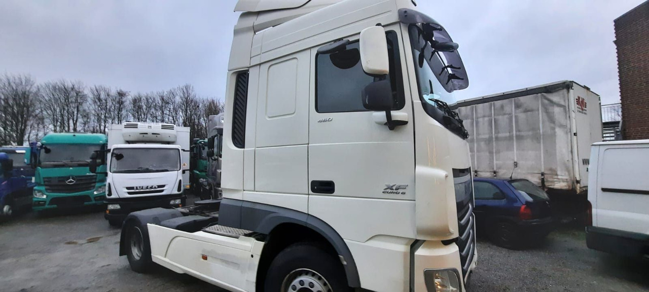 DAF XF106- 460 Space Cap Vollaustt.Top Top Zus - Trekkvogn: bilde 3 DAF XF106- 460 Space Cap Vollaustt.Top Top Zus - Trekkvogn: bilde 3