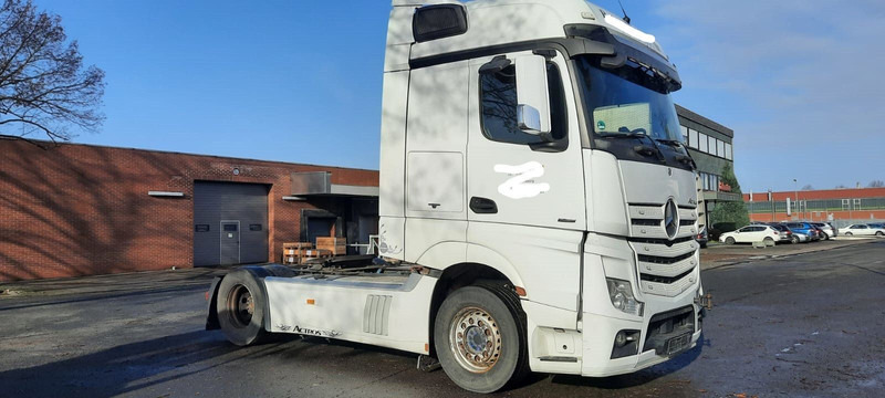 Mercedes-Benz 1845 Actros MP 4 - Trekkvogn: bilde 1 Mercedes-Benz 1845 Actros MP 4 - Trekkvogn: bilde 1