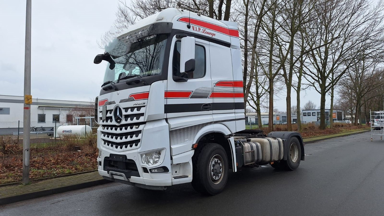 Trekkvogn Mercedes-Benz 1845 Arocs 4x4 HD 1-Hand: bilde 9