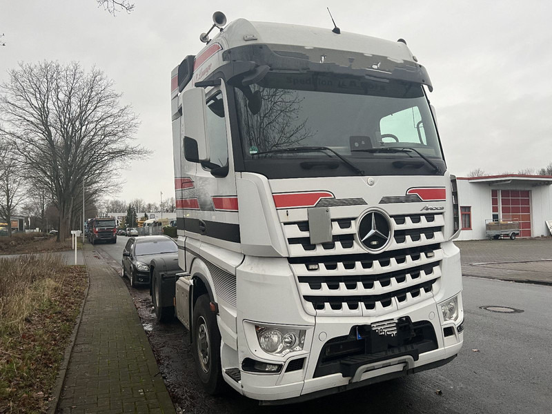Mercedes-Benz 1845 Arocs 4x4 HD 1-Hand - Trekkvogn: bilde 3 Mercedes-Benz 1845 Arocs 4x4 HD 1-Hand - Trekkvogn: bilde 3