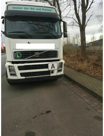 Volvo FH12-420 G.Haus 2xBett Klima Schaltgetriebe Reta - Krokbil: bilde 3 Volvo FH12-420 G.Haus 2xBett Klima Schaltgetriebe Reta - Krokbil: bilde 3