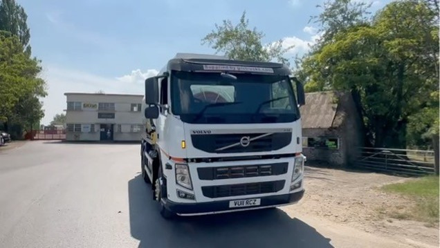 2011 Volvo FM Fuel Tanker - Tankbil: bilde 4 2011 Volvo FM Fuel Tanker - Tankbil: bilde 4
