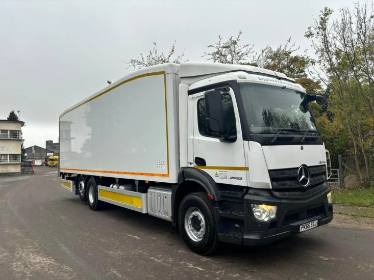 2015 Mercedes Axor 2532 Refrigerated Truck SSJ Axor - Lastebil med kjøl: bilde 5 2015 Mercedes Axor 2532 Refrigerated Truck SSJ Axor - Lastebil med kjøl: bilde 5