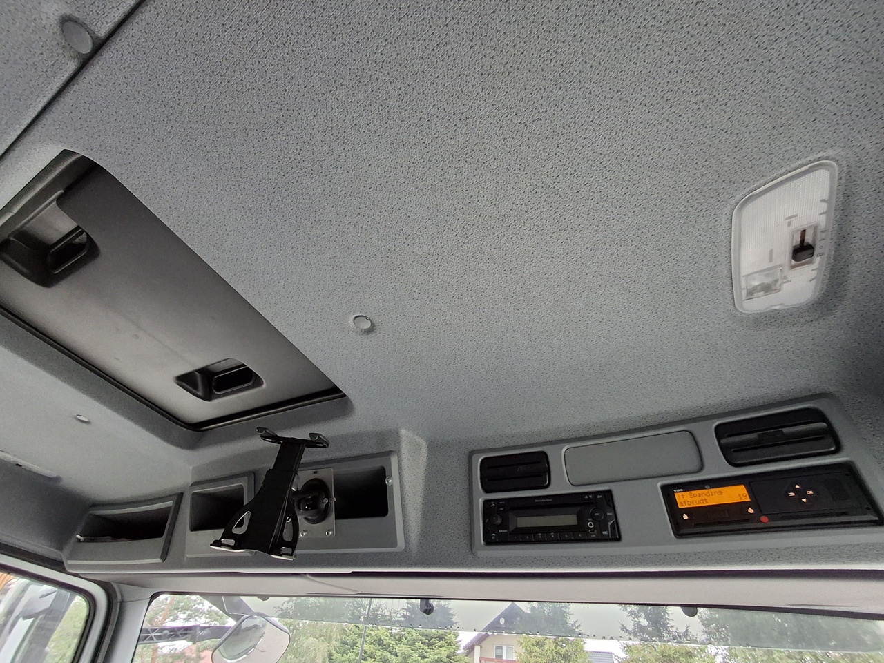 Feiebil MERCEDES-BENZ Atego 1523 Zamiatarka Kehrmaschine Schmidt Street King 660 Euro 6 PM10 2 Motoren Szczotki L/R 2016r: bilde 35 Feiebil MERCEDES-BENZ Atego 1523 Zamiatarka Kehrmaschine Schmidt Street King 660 Euro 6 PM10 2 Motoren Szczotki L/R 2016r: bilde 35