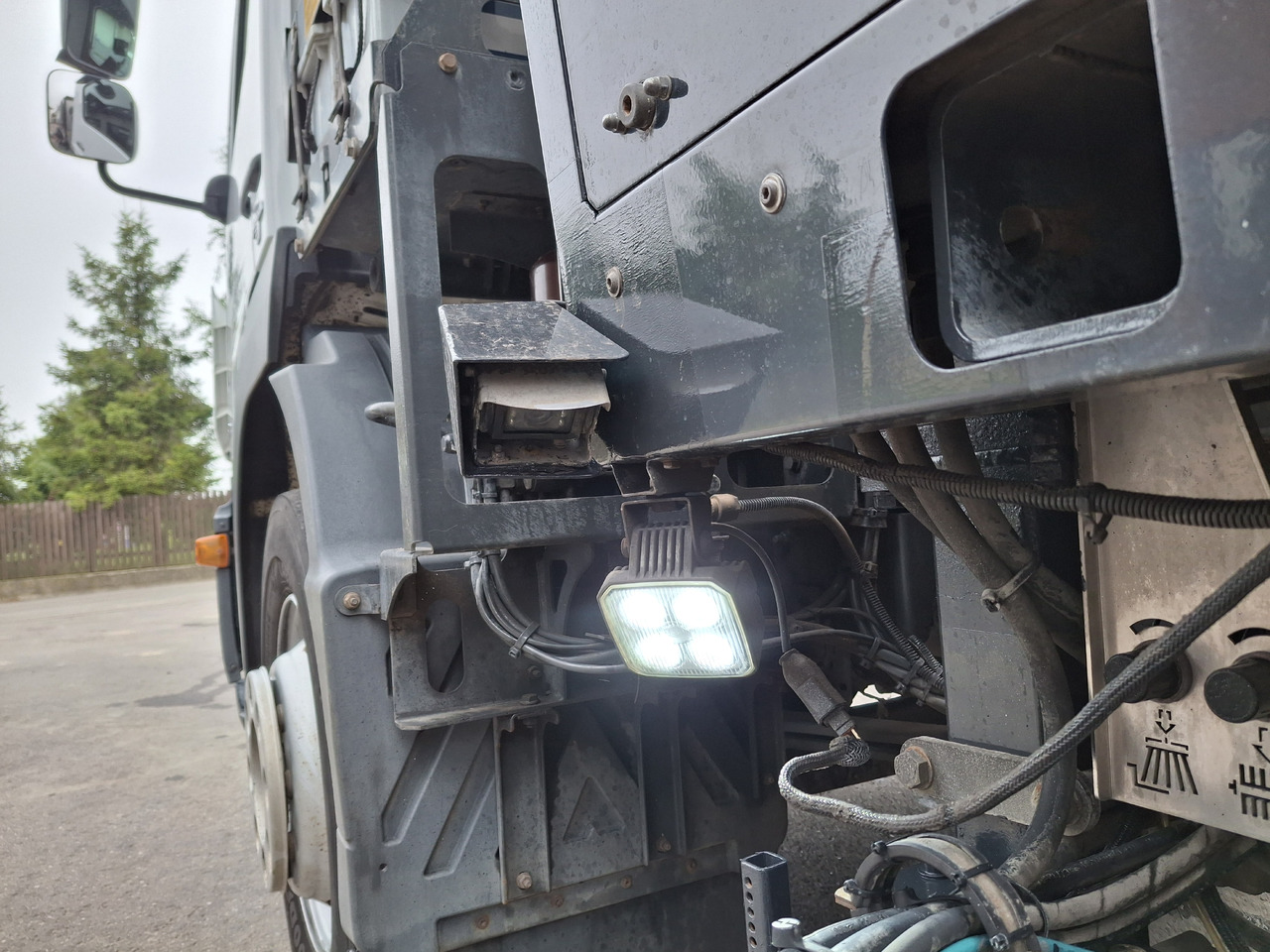 Feiebil MERCEDES-BENZ Atego 1523 Zamiatarka Kehrmaschine Schmidt Street King 660 Euro 6 PM10 2 Motoren Szczotki L/R 2016r: bilde 11 Feiebil MERCEDES-BENZ Atego 1523 Zamiatarka Kehrmaschine Schmidt Street King 660 Euro 6 PM10 2 Motoren Szczotki L/R 2016r: bilde 11