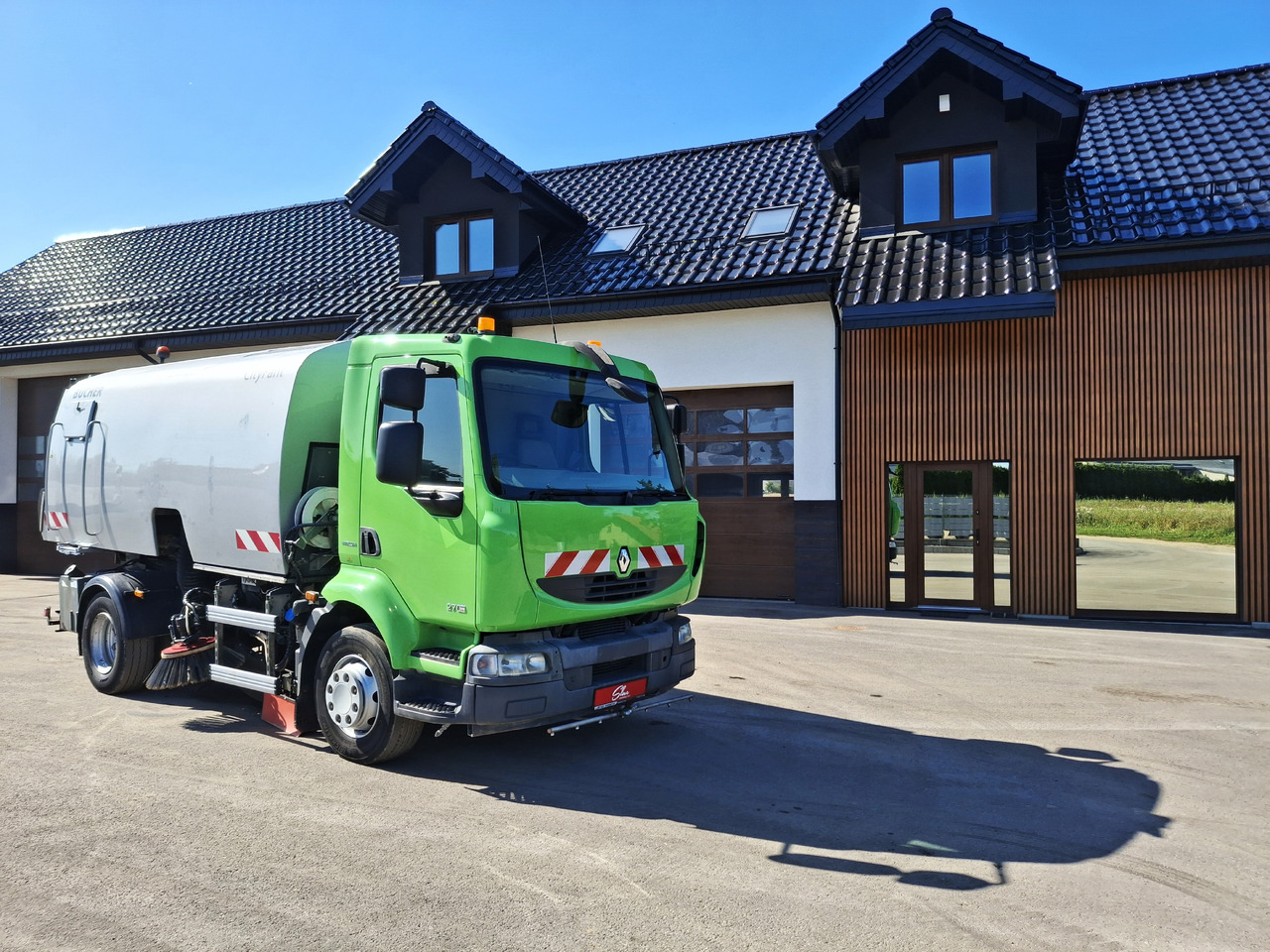 RENAULT Middlum 270 DXI Zamiatarka Kehrmaschine BUCHER Karcher L/R 2 Silniki 2 Motoren - Feiebil: bilde 1 RENAULT Middlum 270 DXI Zamiatarka Kehrmaschine BUCHER Karcher L/R 2 Silniki 2 Motoren - Feiebil: bilde 1