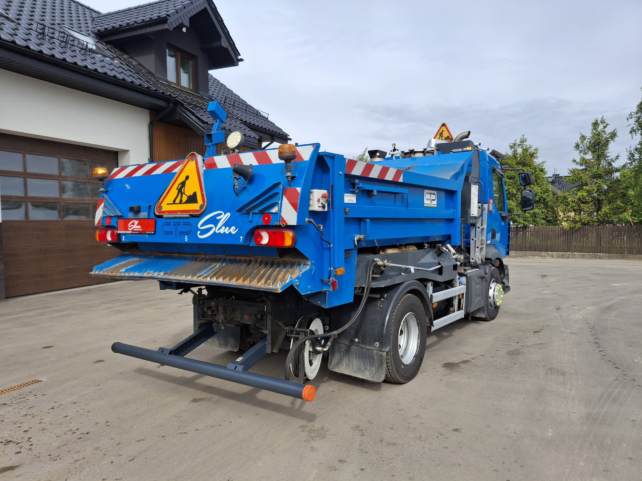 Renault D16 - Bitumensprøyte: bilde 3 Renault D16 - Bitumensprøyte: bilde 3