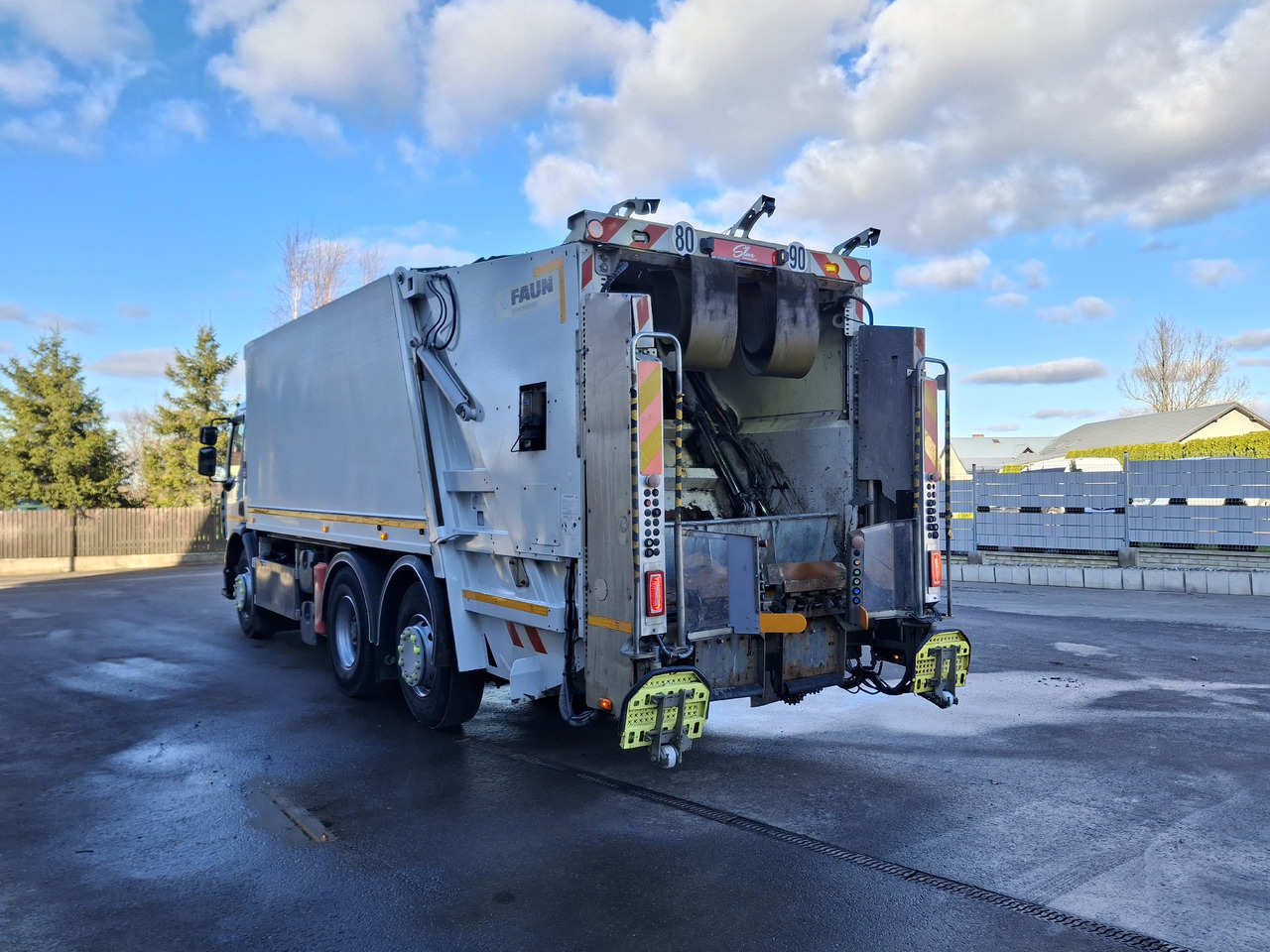 Renault D26 Śmieciarka Mullwagen Environnement VR5 LEV Euro 6 - Søppelbil: bilde 3 Renault D26 Śmieciarka Mullwagen Environnement VR5 LEV Euro 6 - Søppelbil: bilde 3