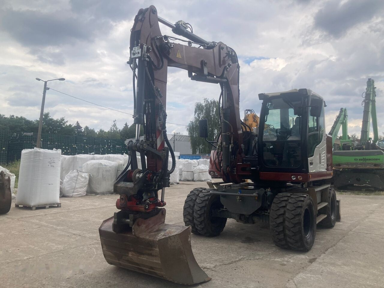 Liebherr A 912 Compact Rotator R4 - Hjulgraver: bilde 4 Liebherr A 912 Compact Rotator R4 - Hjulgraver: bilde 4