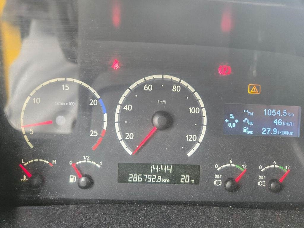 Vakuum lastebil Scania R420 6X2 ADR AMPHITECH VORTEX 13m³: bilde 18 Vakuum lastebil Scania R420 6X2 ADR AMPHITECH VORTEX 13m³: bilde 18