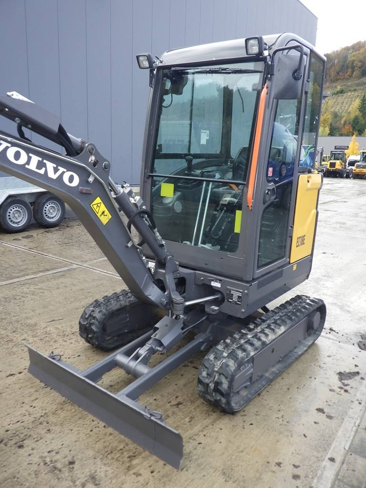 Volvo EC 18 E - Minigraver: bilde 2 Volvo EC 18 E - Minigraver: bilde 2
