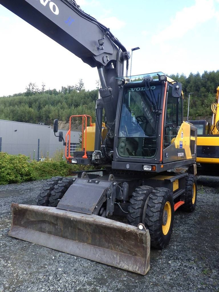 Volvo EW 220 E - Hjulgraver: bilde 2 Volvo EW 220 E - Hjulgraver: bilde 2