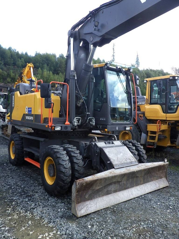 Volvo EW 220 E - Hjulgraver: bilde 4 Volvo EW 220 E - Hjulgraver: bilde 4