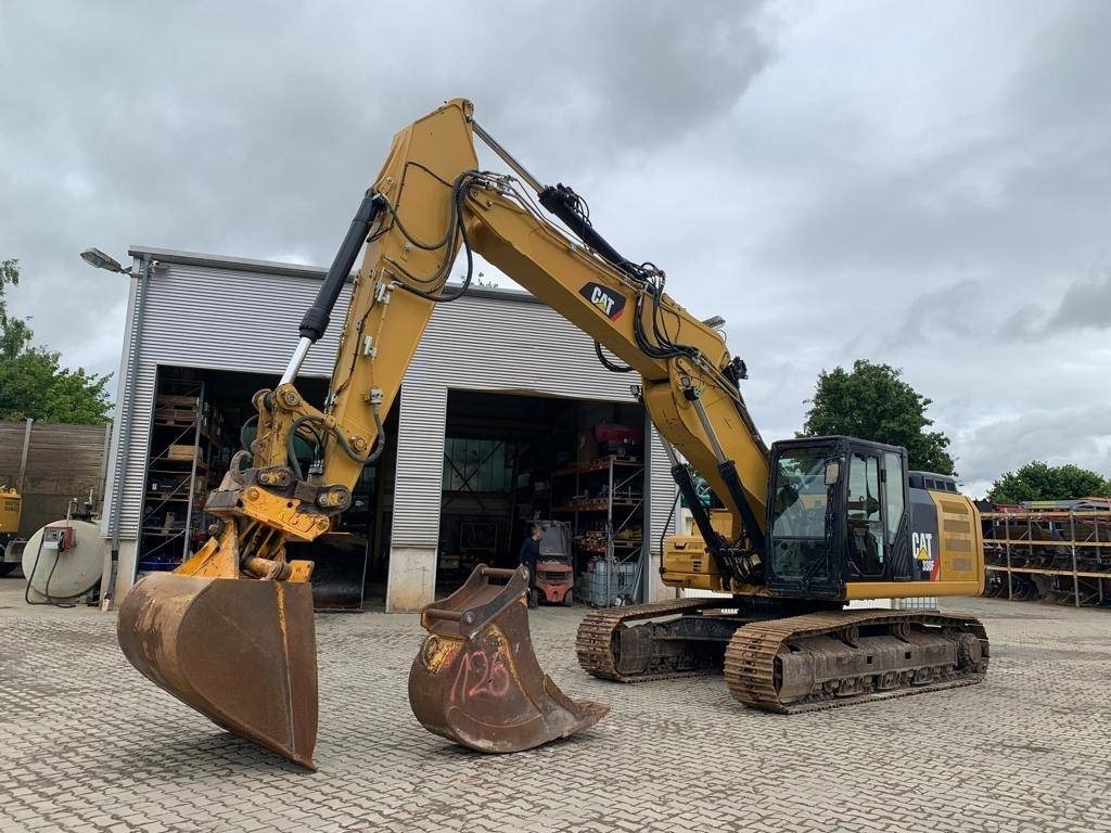 CAT 330FLN VAH - Beltegraver: bilde 1 CAT 330FLN VAH - Beltegraver: bilde 1