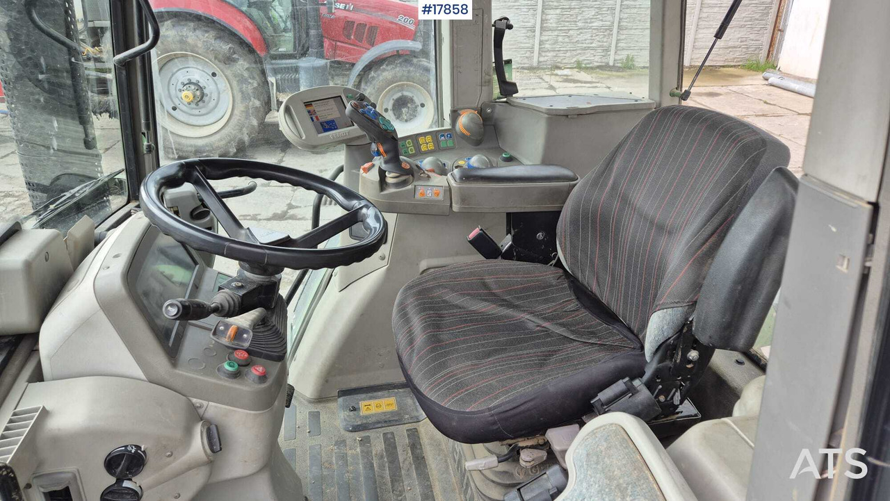 Traktor FENDT 820 VARIO TMS agricultural tractor (2011): bilde 15 Traktor FENDT 820 VARIO TMS agricultural tractor (2011): bilde 15