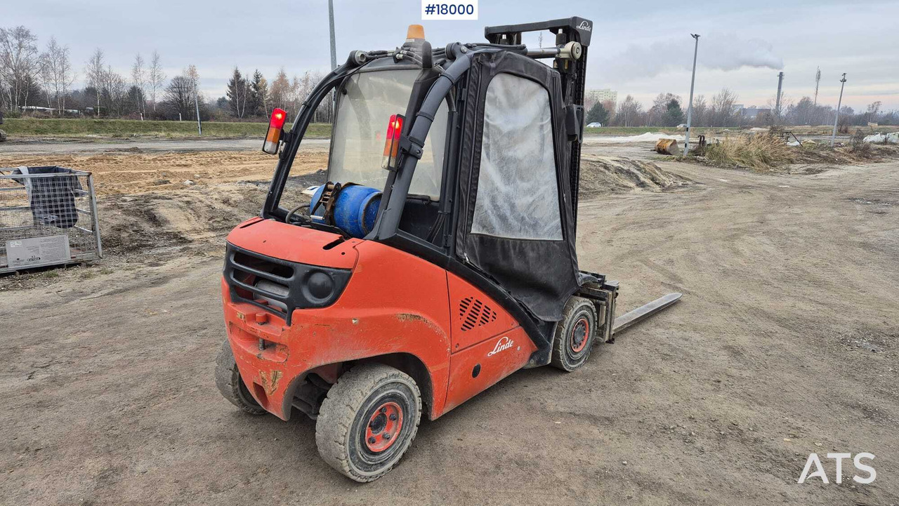 LINDE H25T forklift (2009) - Dieseltruck: bilde 4 LINDE H25T forklift (2009) - Dieseltruck: bilde 4
