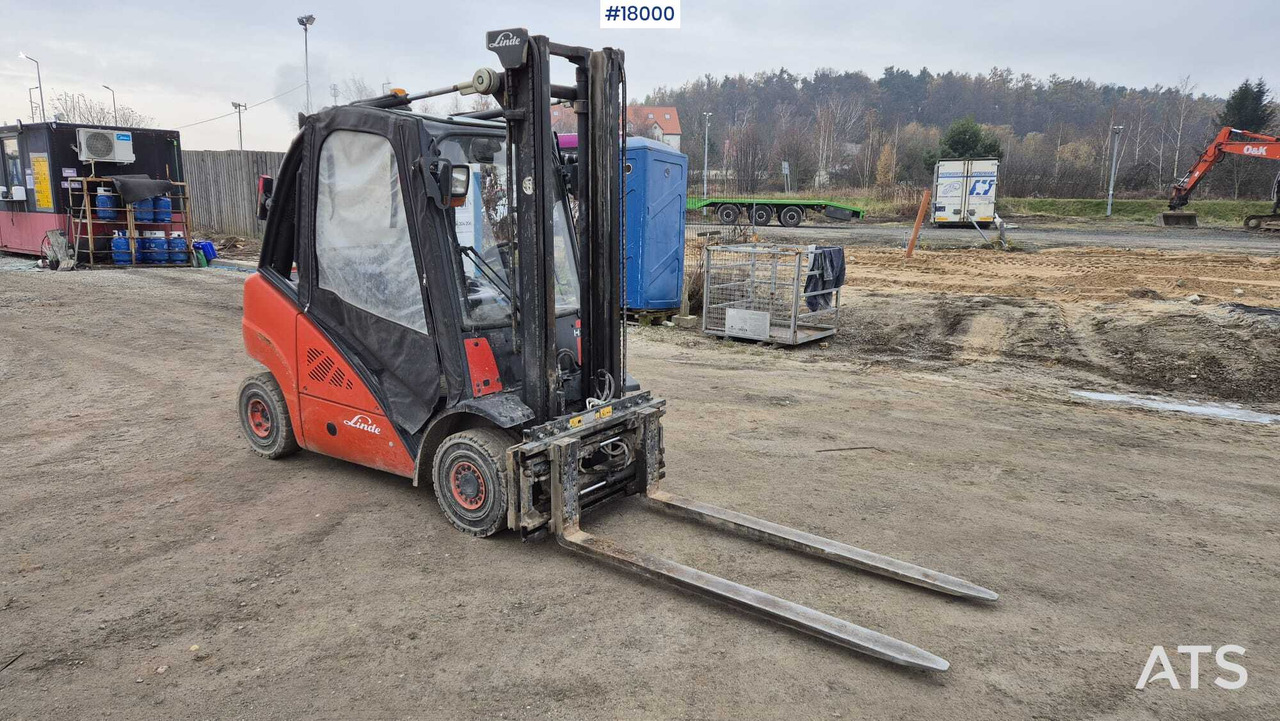 LINDE H25T forklift (2009) - Dieseltruck: bilde 3 LINDE H25T forklift (2009) - Dieseltruck: bilde 3