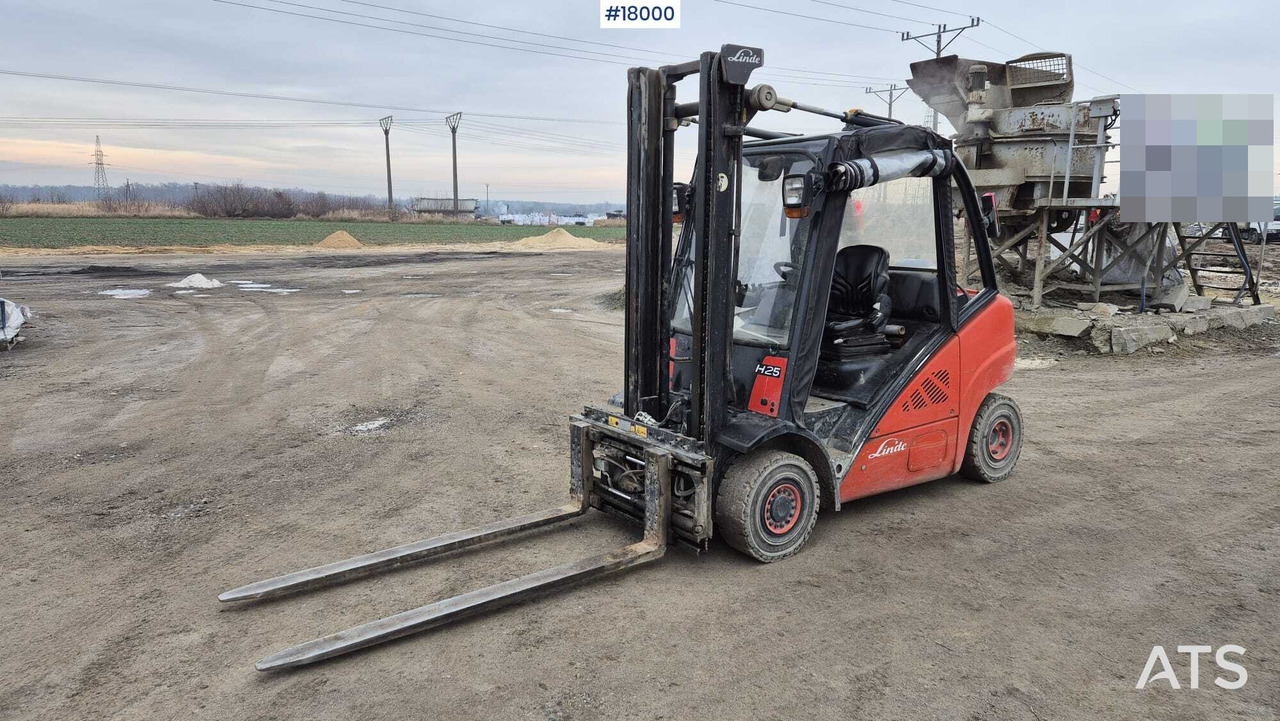 LINDE H25T forklift (2009) - Dieseltruck: bilde 1 LINDE H25T forklift (2009) - Dieseltruck: bilde 1