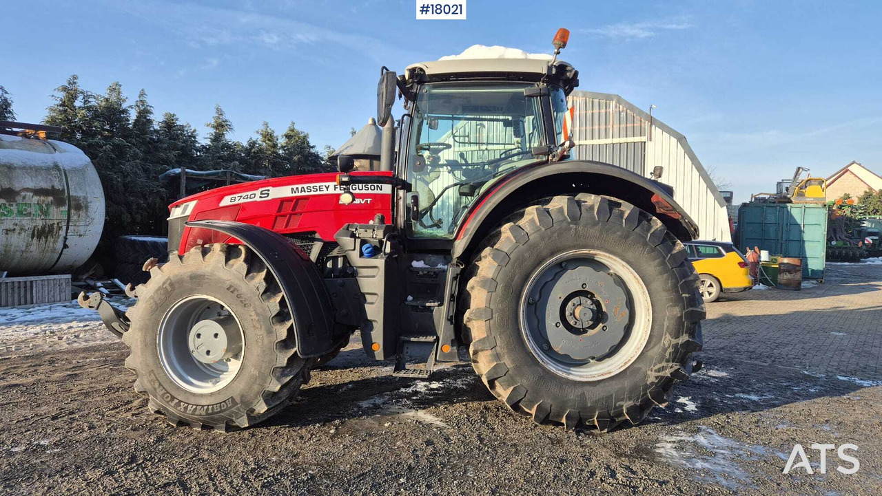 Massey Ferguson 8740S agricultural tractor (2019) - Traktor: bilde 5 Massey Ferguson 8740S agricultural tractor (2019) - Traktor: bilde 5
