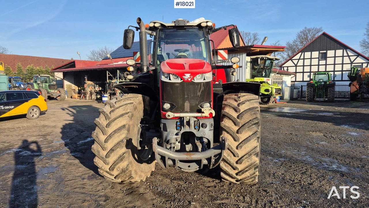 Massey Ferguson 8740S agricultural tractor (2019) - Traktor: bilde 2 Massey Ferguson 8740S agricultural tractor (2019) - Traktor: bilde 2