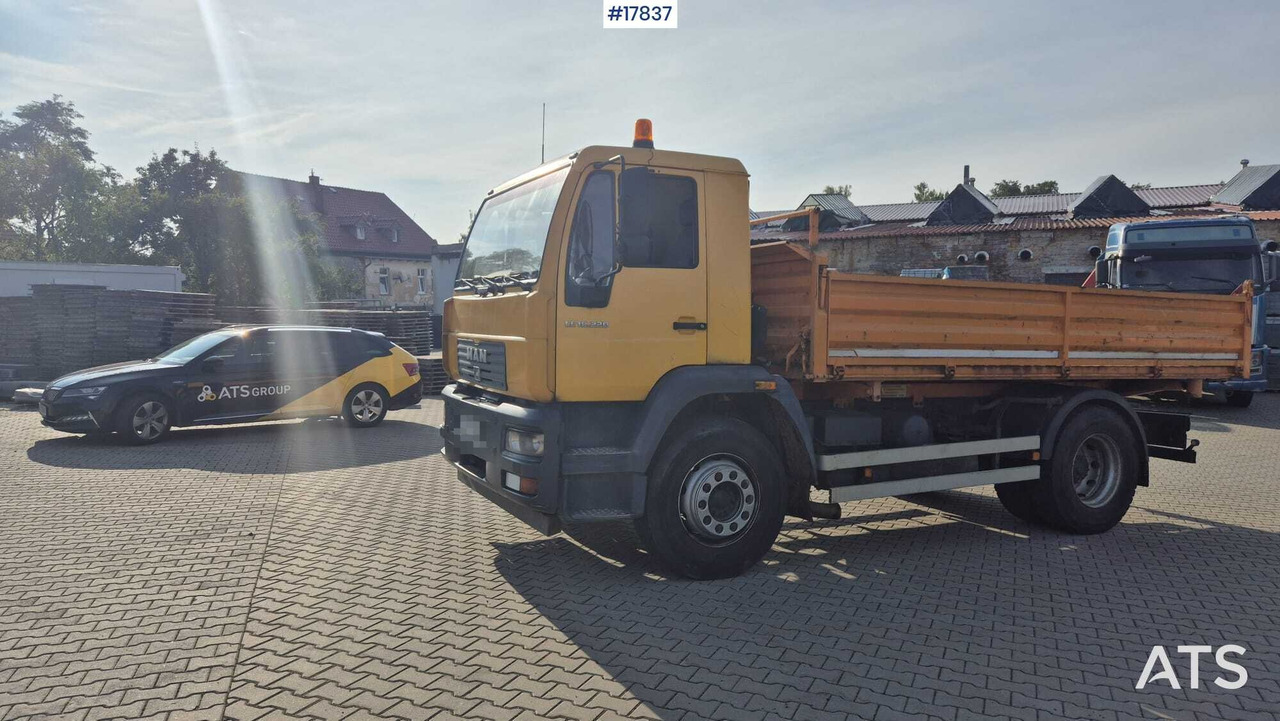 Tipper MAN 18.225 LC (2003) - Tippbil: bilde 5 Tipper MAN 18.225 LC (2003) - Tippbil: bilde 5