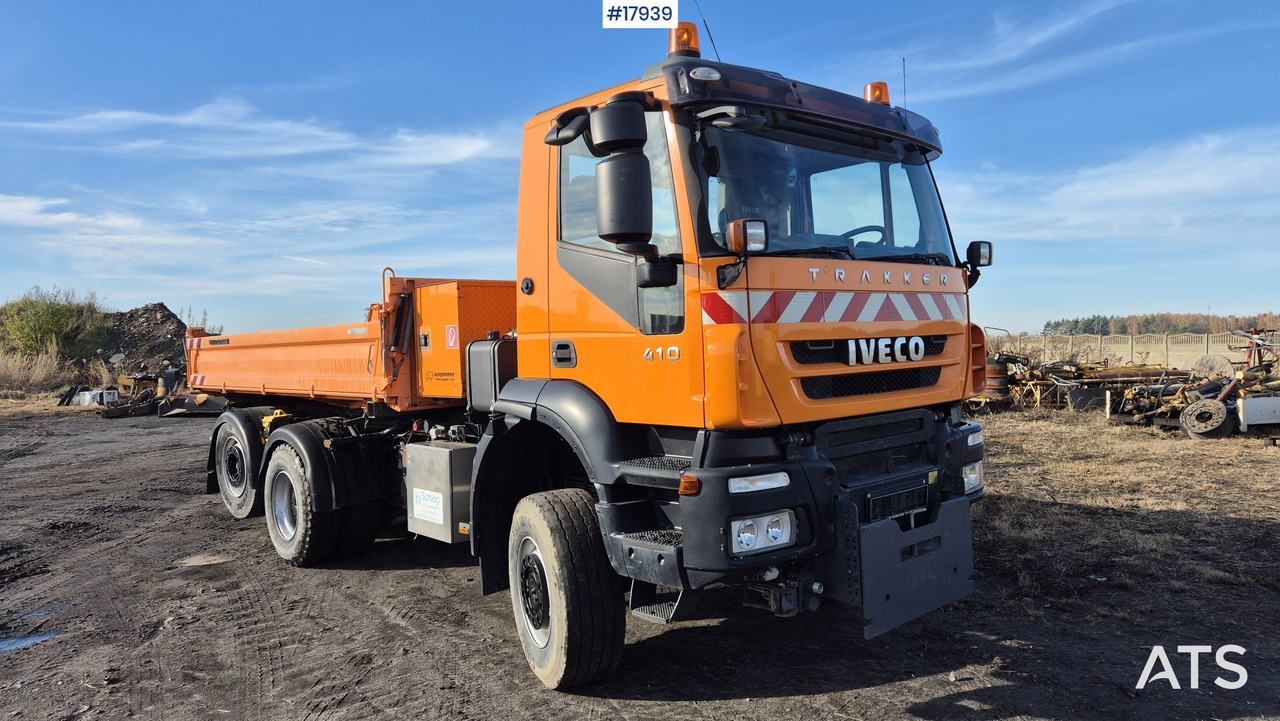 Tipper/sand spreader IVECO TRAKKER 410 6x4 (2008) - Tippbil: bilde 1 Tipper/sand spreader IVECO TRAKKER 410 6x4 (2008) - Tippbil: bilde 1