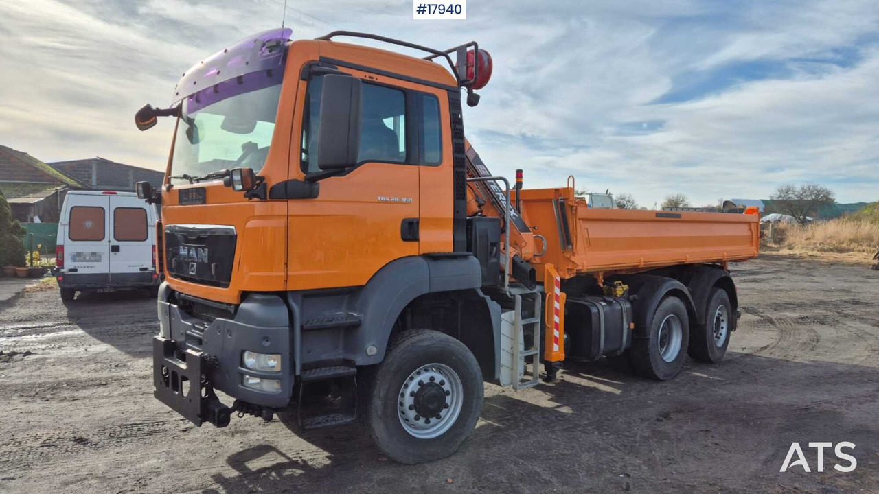 Tipper/sand spreader with HDS - MAN TGS 28.360 6x4 (2008) - Tippbil, Kranbil: bilde 1 Tipper/sand spreader with HDS - MAN TGS 28.360 6x4 (2008) - Tippbil, Kranbil: bilde 1