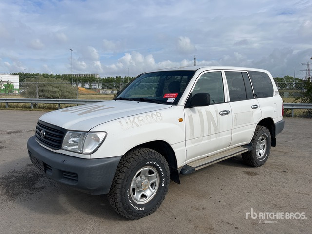 1999 Toyota Land Cruiser 105 HZJ105L-GCMRS SUV - SUV: bilde 2 1999 Toyota Land Cruiser 105 HZJ105L-GCMRS SUV - SUV: bilde 2