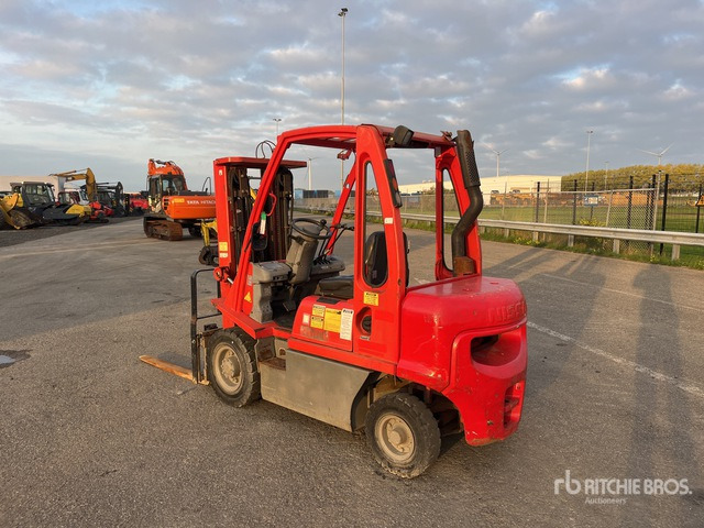 2006 Nissan FD02A25Q Forklift - Dieseltruck: bilde 2 2006 Nissan FD02A25Q Forklift - Dieseltruck: bilde 2