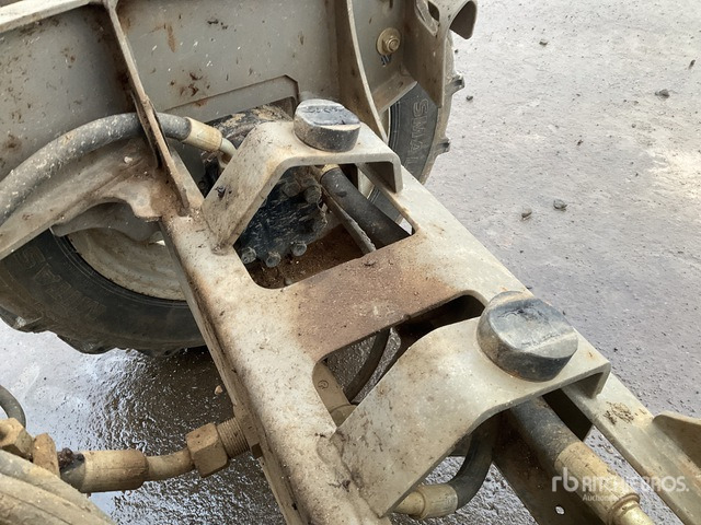 2016 Wacker Neuson 1001 0.85 t 4x4 Hi-Tip Mini Dumper - Dumper: bilde 4 2016 Wacker Neuson 1001 0.85 t 4x4 Hi-Tip Mini Dumper - Dumper: bilde 4