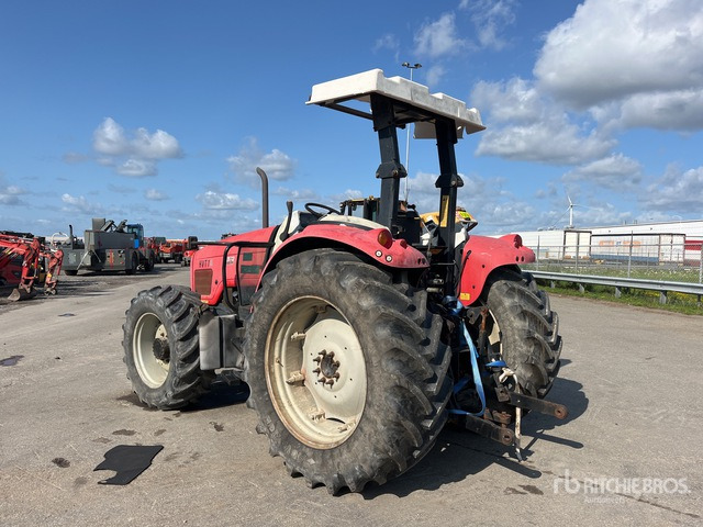 Massey Ferguson NIL 4WD Tractor - Traktor: bilde 3 Massey Ferguson NIL 4WD Tractor - Traktor: bilde 3