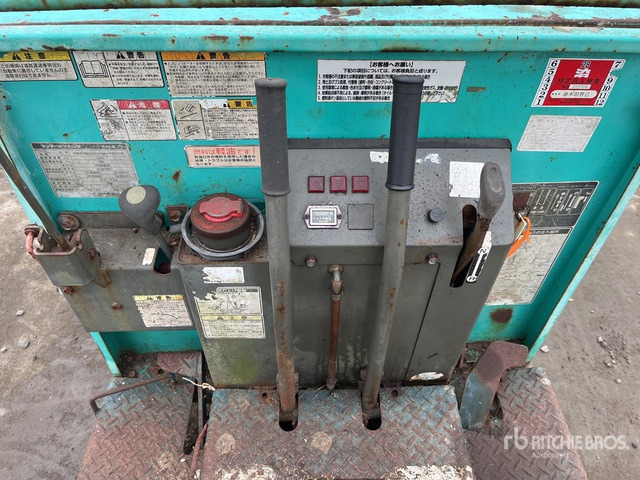 Yanmar C12R-A Dumper - Dumper: bilde 4 Yanmar C12R-A Dumper - Dumper: bilde 4