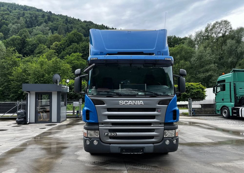 Scania P230 // 2009 // 4x2 // Do zabudowy // Manual // Kabina dzienna // - Chassis lastebil: bilde 2 Scania P230 // 2009 // 4x2 // Do zabudowy // Manual // Kabina dzienna // - Chassis lastebil: bilde 2