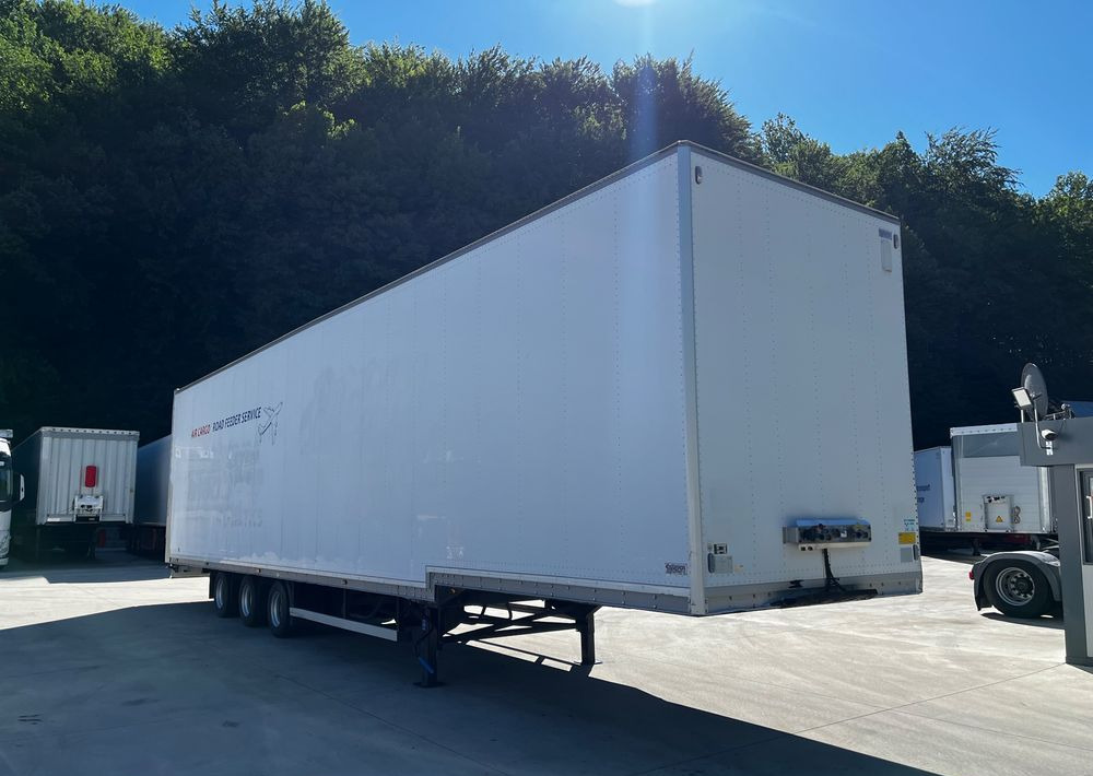 Talson Naczepa Izoterma Pojemnościowa // 3.03cm // Rolki // 105m3 // - Kjølesemi: bilde 4 Talson Naczepa Izoterma Pojemnościowa // 3.03cm // Rolki // 105m3 // - Kjølesemi: bilde 4