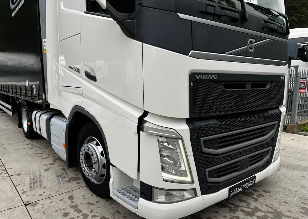 Volvo FH 500 Mega 2016 Rok + Fliegl 2017 // Oś podnoszona // Zestaw ! - Trekkvogn, Gardintrailer: bilde 4 Volvo FH 500 Mega 2016 Rok + Fliegl 2017 // Oś podnoszona // Zestaw ! - Trekkvogn, Gardintrailer: bilde 4