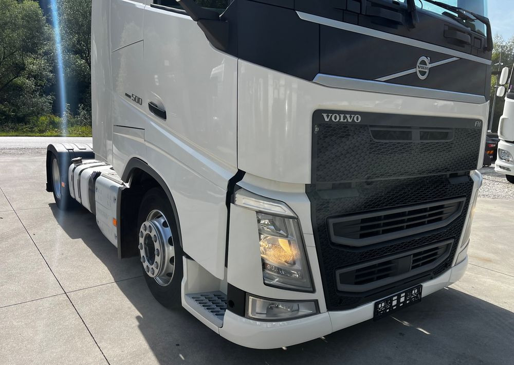 Volvo FH500 // 2016 // Mega // 2 zbiorniki // Z ruchu międzynarodowego // - Trekkvogn: bilde 4 Volvo FH500 // 2016 // Mega // 2 zbiorniki // Z ruchu międzynarodowego // - Trekkvogn: bilde 4