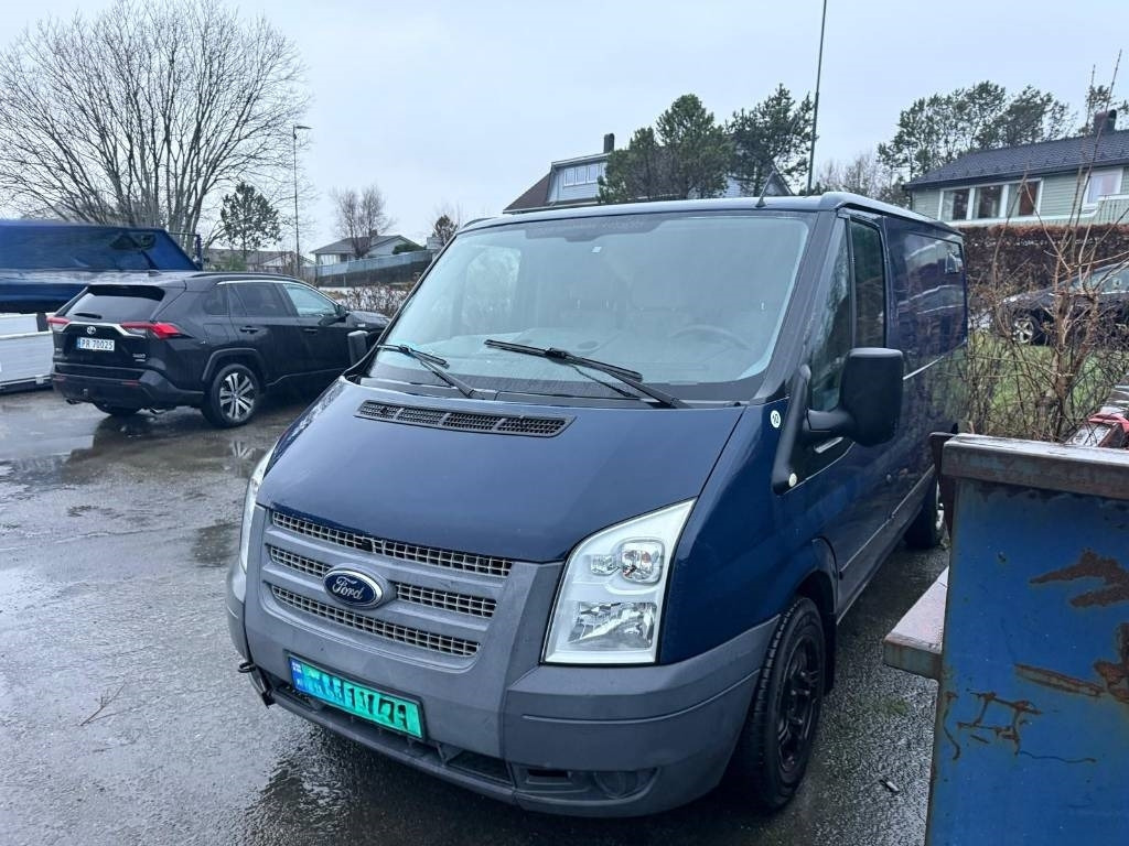 Ford Transit - Kassebil: bilde 2 Ford Transit - Kassebil: bilde 2