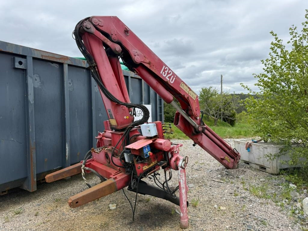 HMF 1323 K4D kran 13tm - Lastebilkran: bilde 1 HMF 1323 K4D kran 13tm - Lastebilkran: bilde 1