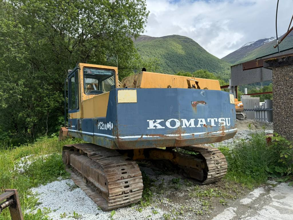 Komatsu PC 200-3 - Beltegraver: bilde 2 Komatsu PC 200-3 - Beltegraver: bilde 2