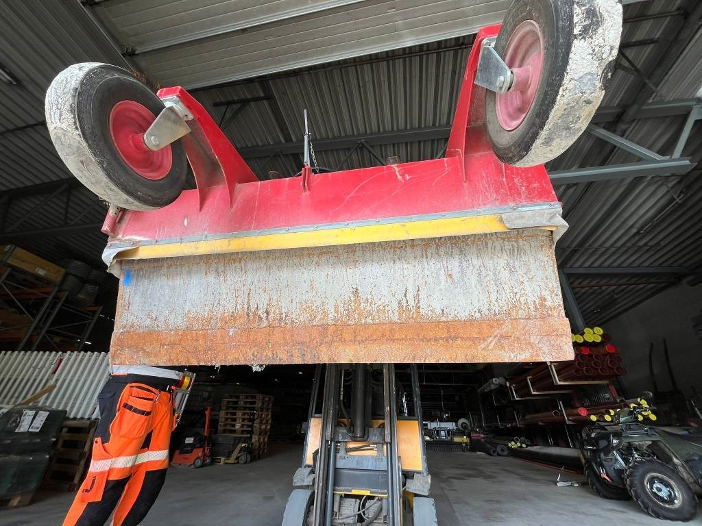 Westbjorn Hydro-Sweeper 2000 SSH - Kostemaskin: bilde 3 Westbjorn Hydro-Sweeper 2000 SSH - Kostemaskin: bilde 3