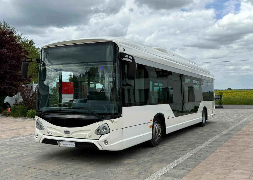 Iveco Heuliez GX 337 - Bybuss: bilde 1 Iveco Heuliez GX 337 - Bybuss: bilde 1
